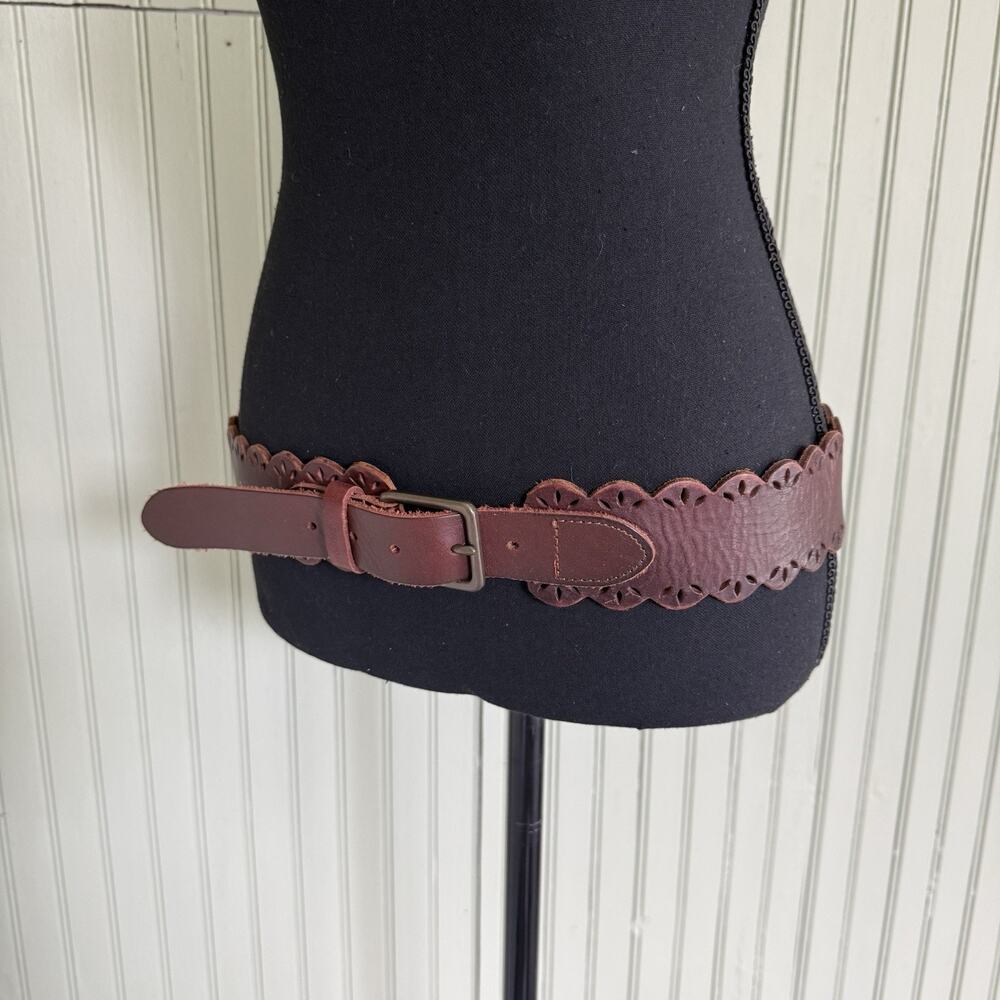 VTG Y2K Womens Brown Leather Belt Small Adjustable Boho Festival Statement Aero
